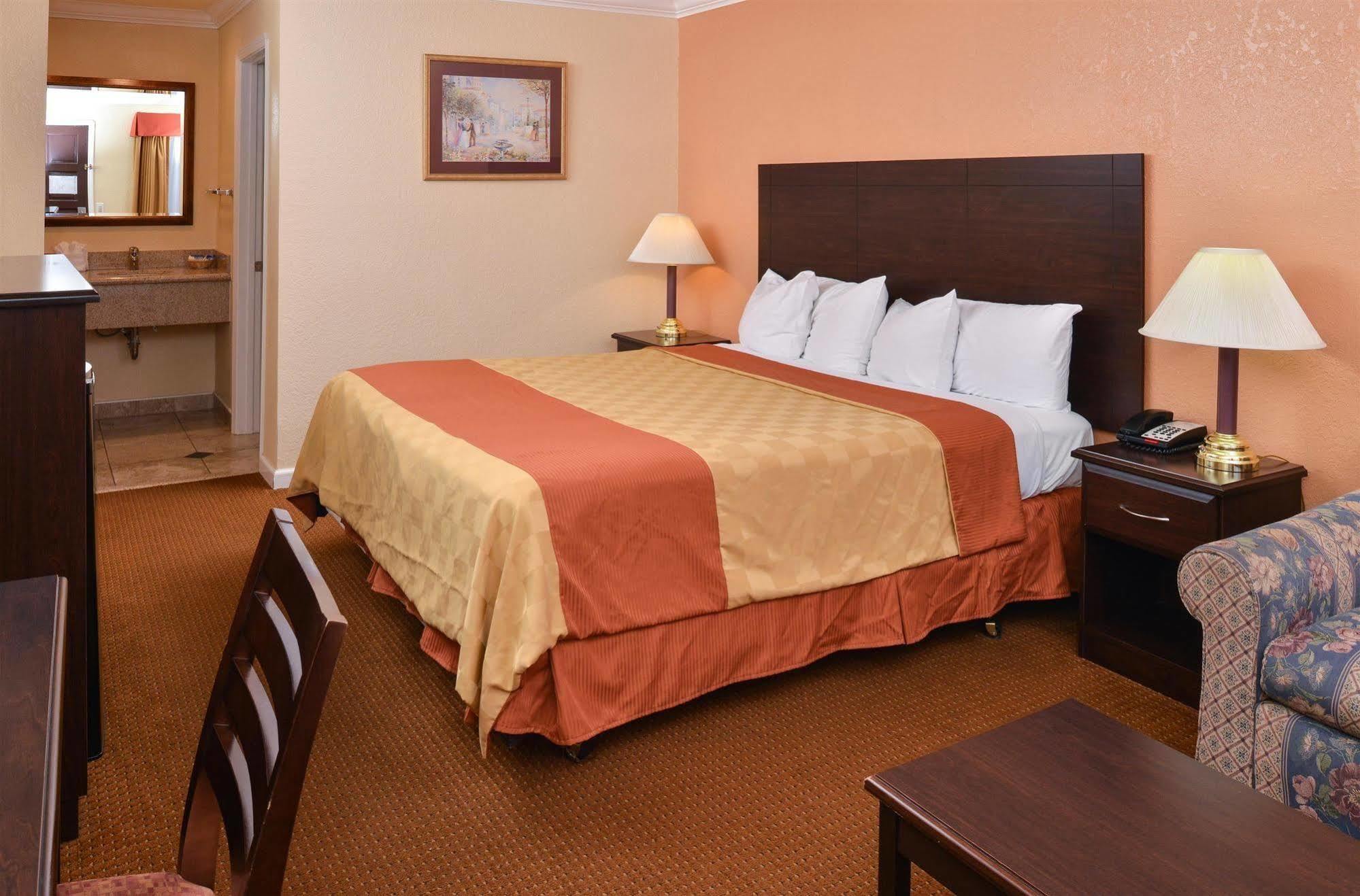 Americas Best Value Inn Sunnyvale Exterior foto
